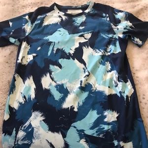 Boys NiKe short sleeve dri-fit